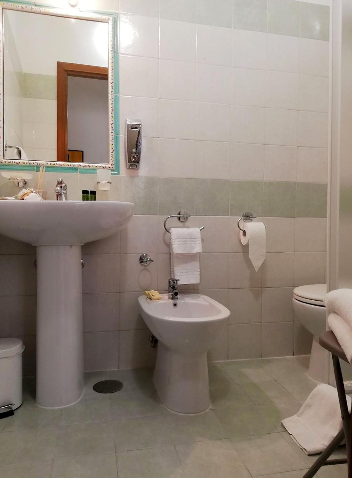 Apartamento Mb Napoles Intera Casa Exterior foto