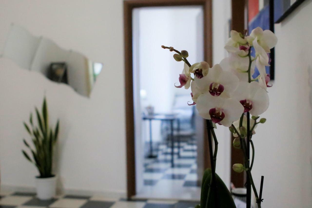 Apartamento Mb Napoles Intera Casa Exterior foto